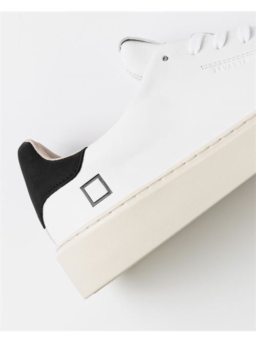 Sneakers bassa in pelle colore bianco. DATE | LEVANTE CALFWHITE BLACK